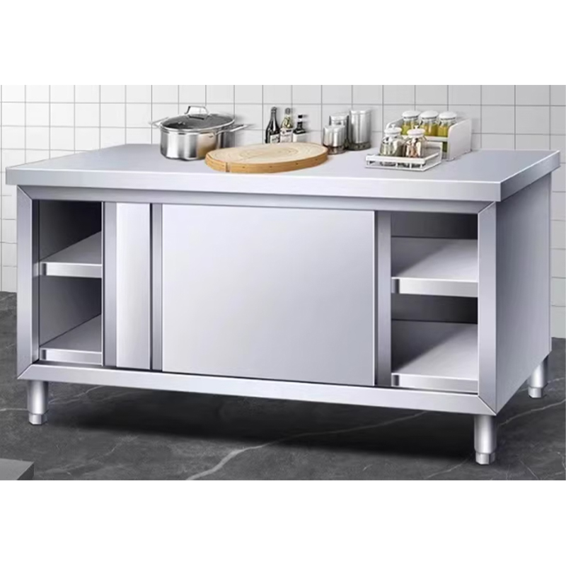 What is the rust prevention process on the surface of a double-pass workbench kitchen operating table?